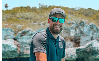 Capt Nick is a legal marriage officiant M-Y SEA AXIS